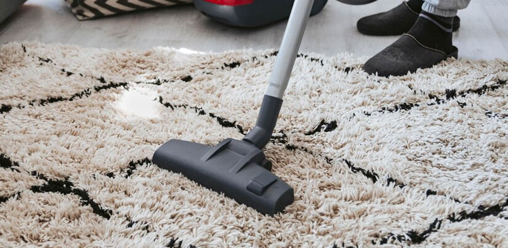 Step By Step Guide To Clean Your Carpet